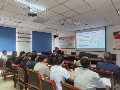 水土學(xué)院邀請(qǐng)長(zhǎng)江科學(xué)院水利部巖土力學(xué)與工程重點(diǎn)實(shí)驗(yàn)室土工所副總工程師、碩士生導(dǎo)師江洎洧來院開展學(xué)術(shù)報(bào)告