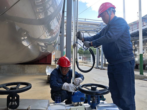 云南中煙昭通卷煙廠新鍋爐點火試驗成功